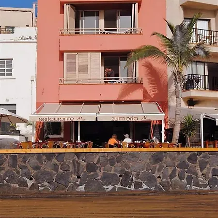 Amazing Beachfront Property Casa Corina I El Medano  Exterior photo